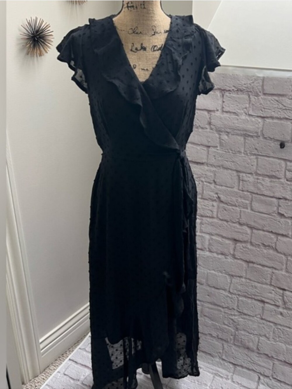 Monteau Los Angeles ruffle sleeve wrap dress Black Ruffle Wrap Midi Dress